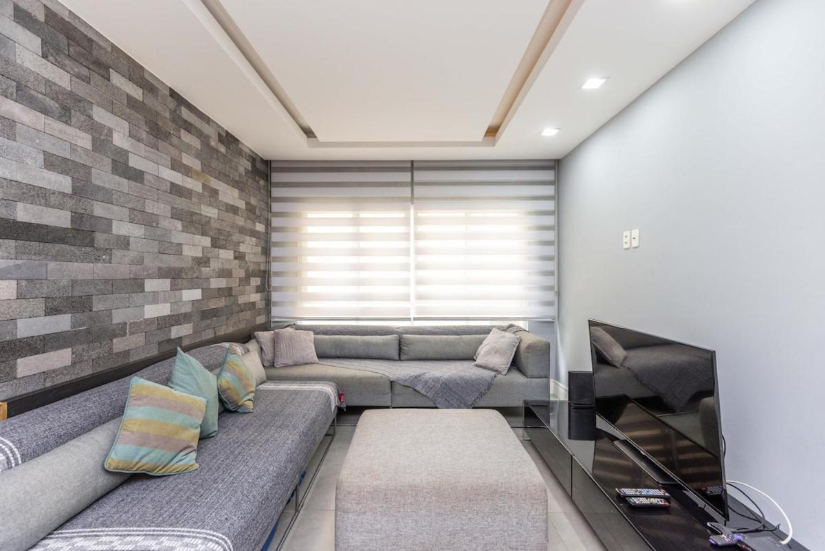Apartamento Fs402 - Copanema: Style And Space At The Heart Of Rio! *