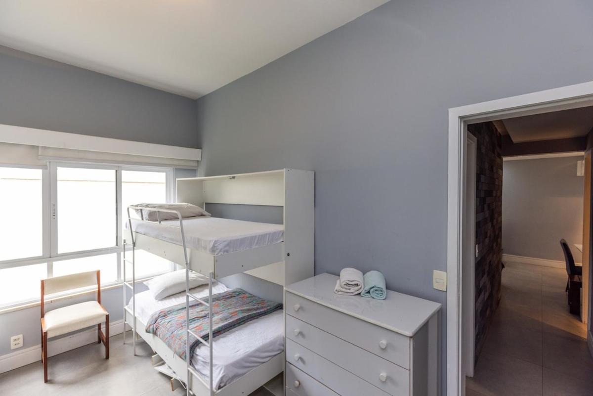 Apartamento Fs402 - Copanema: Style And Space At The Heart Of Rio! *
