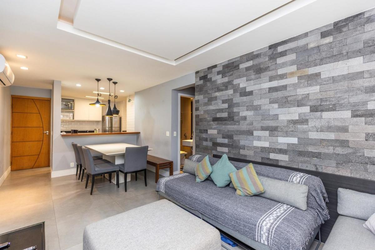 Fs402 - Copanema: Style And Space At The Heart Of Rio!